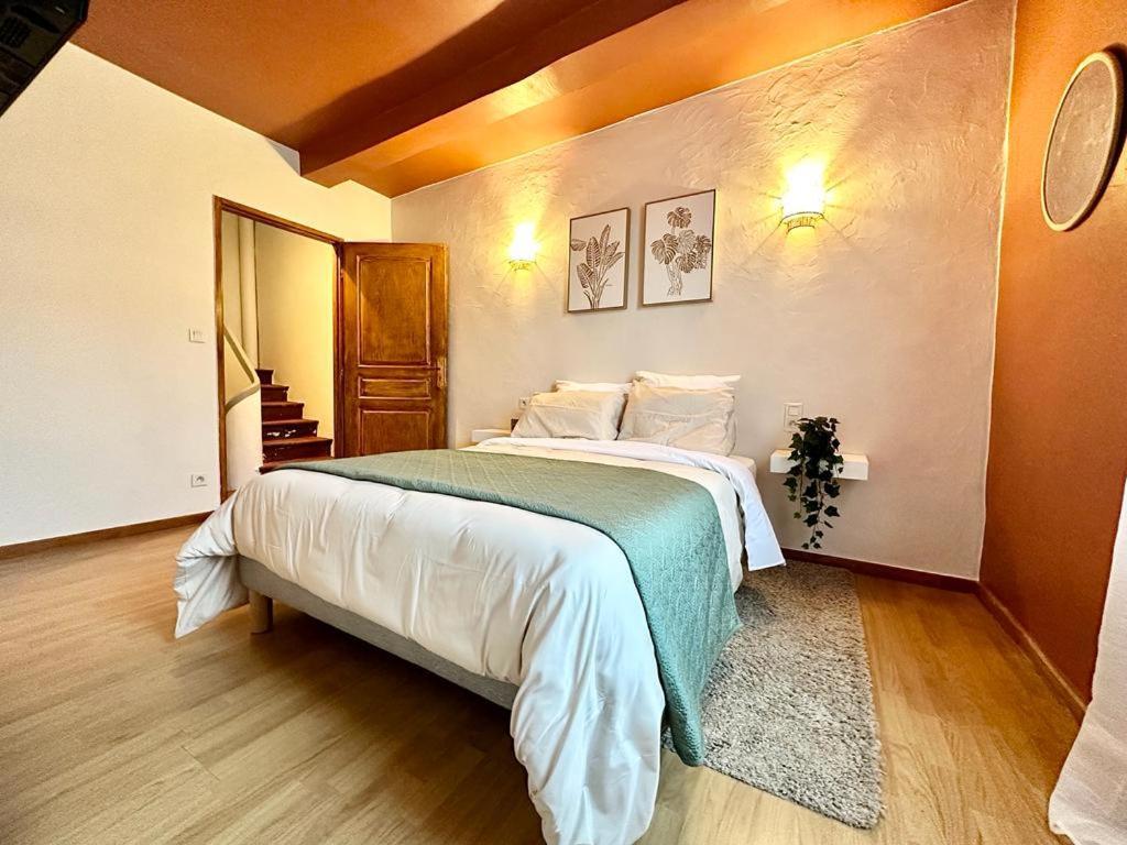Superbe Maison De Village Saint-Chinian Exterior photo
